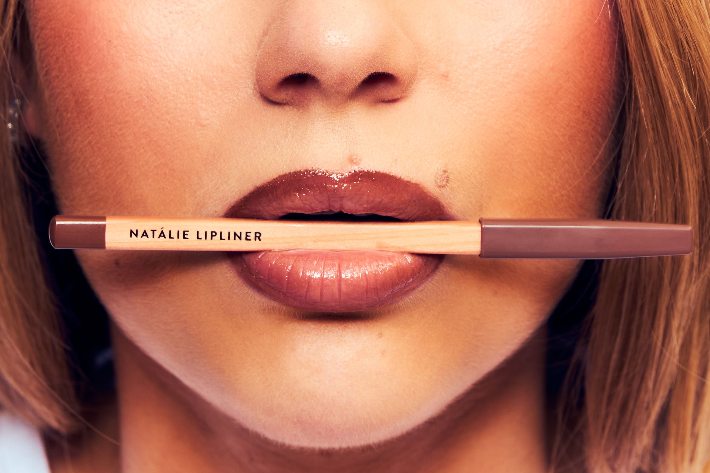 Natálie lipliner